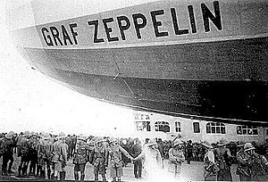 Archivo:Graff Zeppelin in Almaza