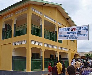 Archivo:Guéckédou hospital