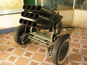 Archivo:H12 Type 63 multiple rocket launcher