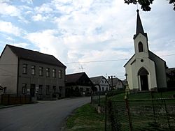 Kaple v Čejově.jpg