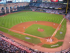 Archivo:Minute Maid Park
