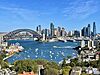 Archivo:Skylines of Sydney CBD seen from North Sydney, August 2022, 02