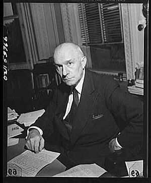 Archivo:Stanley K. Hornbeck, special assistant to the Secretary of State