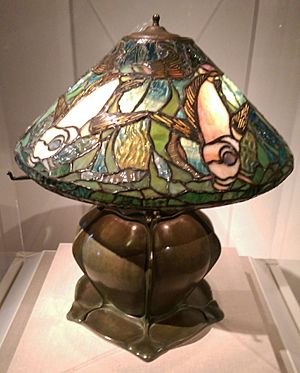 Archivo:Tiffany lamp 1905 de Young