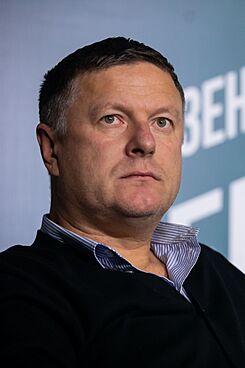 Yevgeny Kafelnikov in 2023 - 01 (cropped).jpg