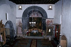 Ábside iglesia San miguel de Bárcena