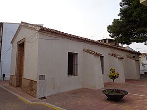 Archivo:Altura. Antigua iglesia de san Miguel 1