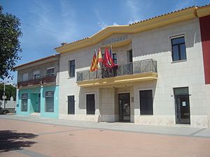 Archivo:Ayuntamiento de Beniarbeig (Alicante)