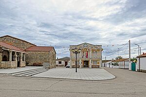 Archivo:Ayuntamiento de Valderrodrigo