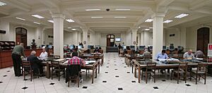 Archivo:BNCL - Salón Camilo Henríquez (Panorama)