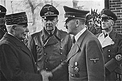 Archivo:Bundesarchiv Bild 183-H25217, Henry Philippe Petain und Adolf Hitler
