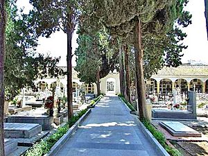 Archivo:Cementerio de San Rafael - Córdoba (España) 09