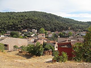 Chillarón del Rey-02 Vista parcial del pueblo.jpg