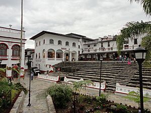 Archivo:Escplaza