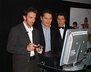 Archivo:Evento presentazione FIFA 2004