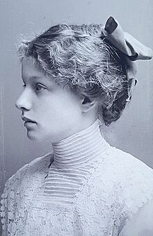 Hertha Sponer 1913.jpg