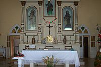 Archivo:Interior Iglesia Parroquial Quivicán