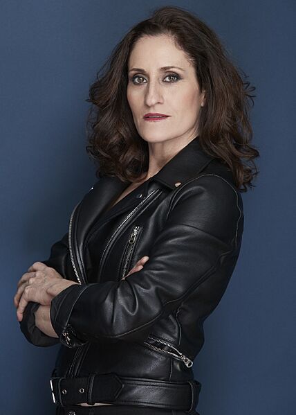 Laura Gómez-Lacueva - 52947485909
