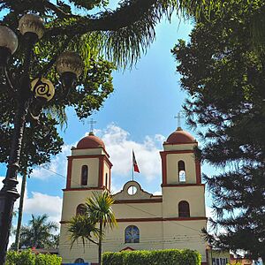 Archivo:Parroquia Sagrado Corazón de Jesús Fortín Ver
