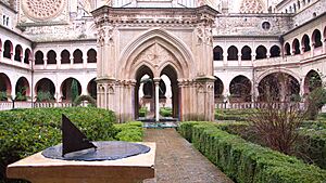 Archivo:Real Monasterio de Nuestra Señora de Guadalupe. Claustro