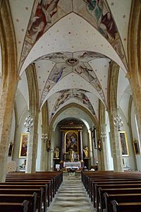 Archivo:Stadtpfarrkirche St. Vitus, Kufstein 2