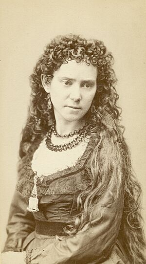 Archivo:Vinnie Ream by Mathew B. Brady