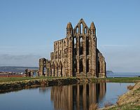 Archivo:Whitby Abbey North Yorkshire