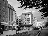 Archivo:19860909110NR Rostock Universitätsplatz Kröpeliner Straße