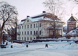 Archivo:Archbishop's palace in Uppsala