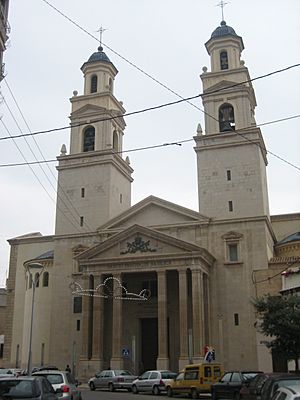 Basilica San Pascual 1.jpg