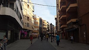 Archivo:Calle Tejares. La Zona. Albacete