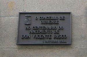 Archivo:Casa natal Vicente Risco 2