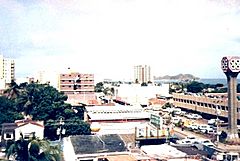 Archivo:Centro de Polamar 1982