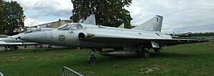 Archivo:Draken-JH01