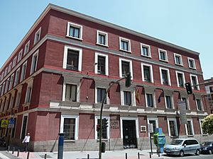 Archivo:Instituto Lope de Vega (Madrid) 01