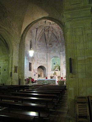 Archivo:Interiorespinosoria