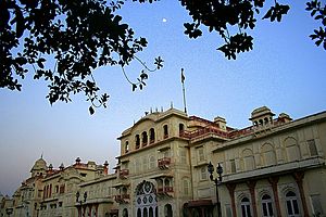 Archivo:MotiBaghPalace