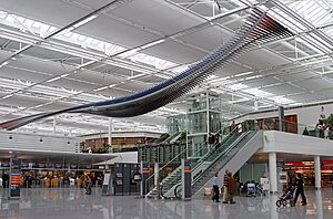 Archivo:Munich (- Franz Josef Strauss) (MUC - EDDM) AN0517640