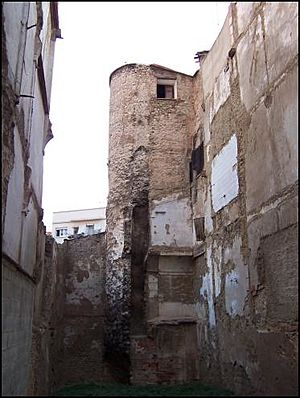Archivo:Muralla àrab torre àngel