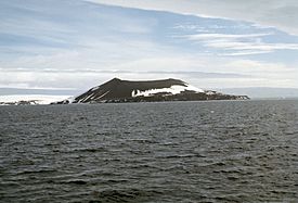 Penguin Island (South Shetland Islands) 1979–1980.jpg