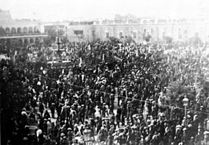 Archivo:Plaza de Armas de Lima en 1895