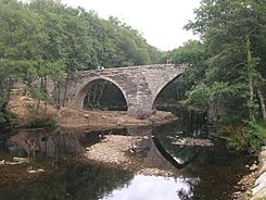 Ponte de Santo Alberte, San Breixo de Parga, Guitiriz.jpg