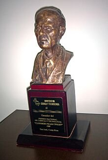 Premio Clodomiro Picado 07.JPG