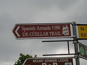 Archivo:A signpost at Streedagh for the De Cuellar Trail