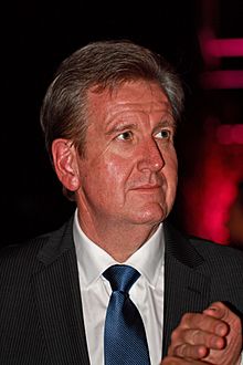 Barry O'Farrell attending the Australian Paralympian of the Year 2012 ceremony.jpg