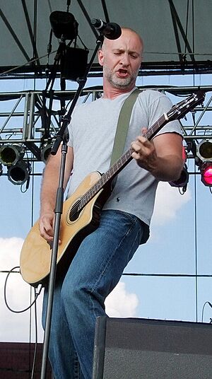 Archivo:Bob mould mccarren park pool
