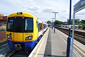 British Rail Class 378s of London Overground 378 135 (6647158881).jpg