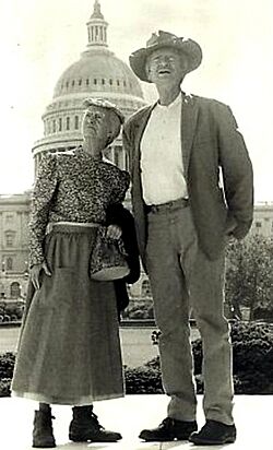 Buddy Ebsen and Irene Ryan from The Beverly Hillbillies - 1970.jpg
