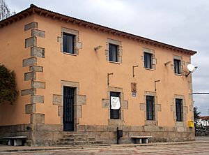 Archivo:Casa consistorial de Encina de San Silvestre
