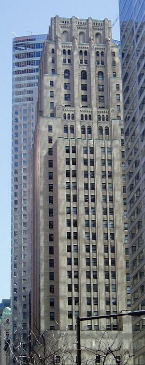 Archivo:Commerce Court North